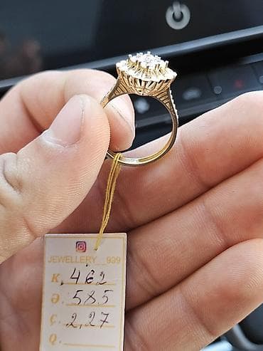 Üzük, Sarı qızıl, 585 Əyar, 2.01-2.50 Karat — 2