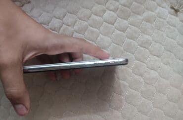 iphone x ikinci əl: IPhone X, 64 GB, Gümüşü, Face ID, Simsiz şarj, Sənədlərlə — 2