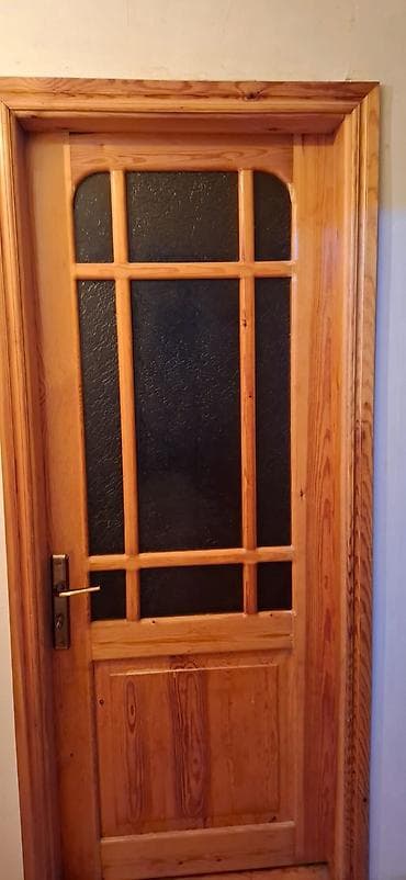 qədimi stul: Masa və oturacaqlar — 3