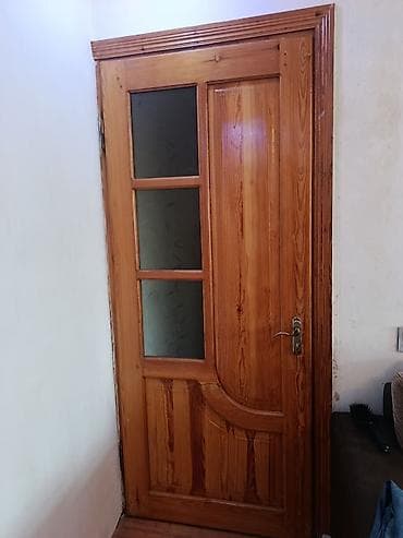 3 ədəd - Material: təbii ağac (laklanmış), taxta pervazlarla