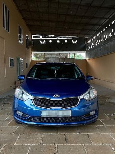 Kia Cerato: 2 l | 2013 il Sedan — 4