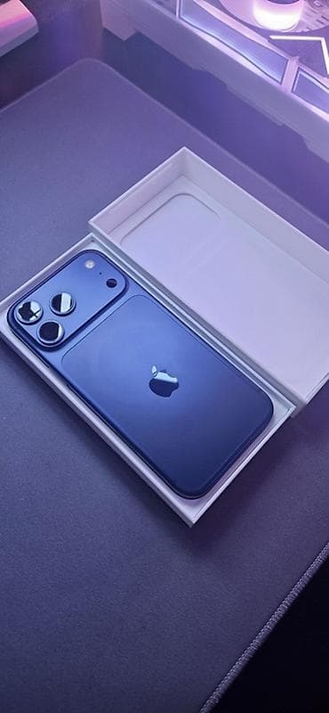 şarj: IPhone 17 Pro Max, 256 GB, Mavi, Barmaq izi, Simsiz şarj, Face ID — 5