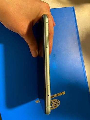 ucar iphone: IPhone 11, Yaşıl, Face ID — 5