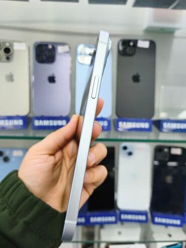 samsung galaxy j7 ekran: IPhone 15 Plus, Göy, Simsiz şarj — 6