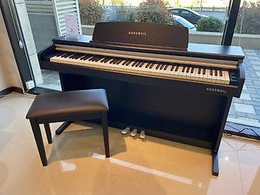 ereb pulu: Koreya istehsali olan dünya şöhrətli Kurzweil pianoları. Sevimli — 1