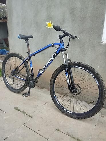 Start MTB velosiped - Çərçivə: yüngül alüminium hardtail, mavi-qara