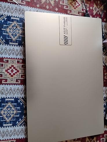 Satılır Asus Vivobook 16" Model: E1604GA Prosessor: AMD Ryzen 5 7520U — 2
