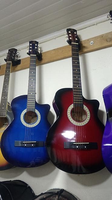 bas gitara: Akkustik gitara — 2