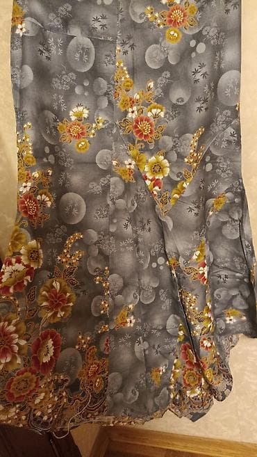 Ətək,yeni.On tərəfi muncuq işləməli — 10