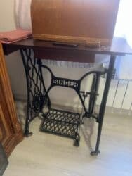 xalca toxuma ucun tezgah: Tikiş Maşini — 1