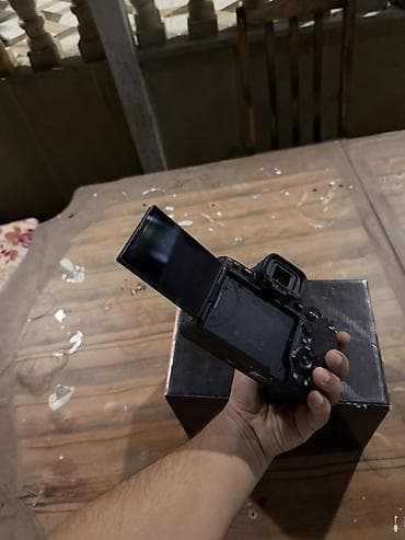 a7: Sony A7 iv body Salam aparati teze almiwam 2-3 defe cekiliw etmiwem — 3