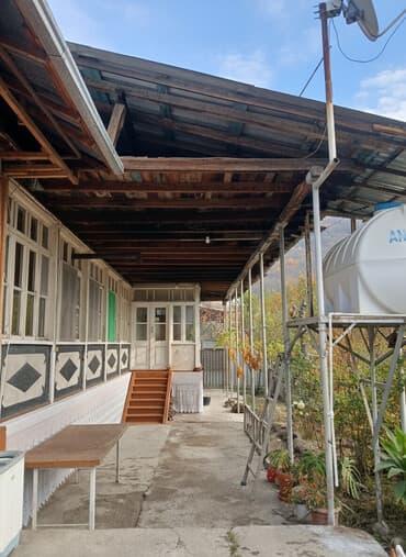 3 otaqlı, 120 kv. m, Kredit yoxdur, Orta təmir