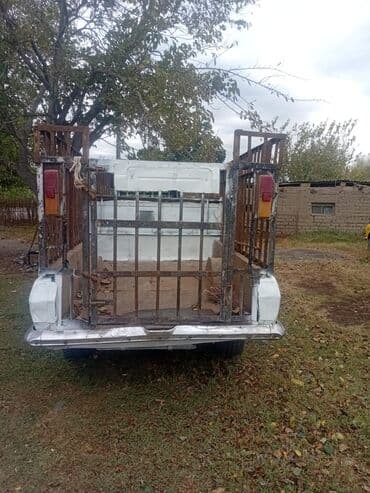 niva led stop: Satılır: yük daşıma üçün modifikasiyalı klassik sedan - Korpus: ağ — 4