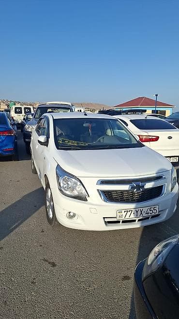 ağ sud: Chevrolet Cobalt taksi üçün icarəyə verilir günlük 32 manat qaz — 5