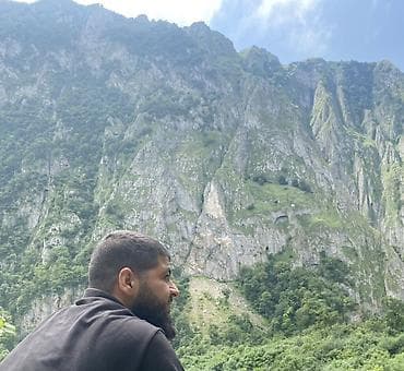 qarayevde gozellik salonu: İş Axdarıram 🚬 — 1