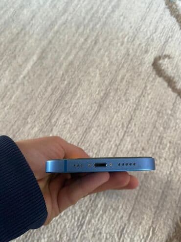 samsung tab e: IPhone 13, Голубой, Face ID — 5