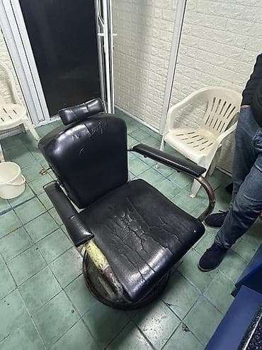 Peşəkar bərbər/kosmetologiya kreslosu - Klassik dizaynlı, tam