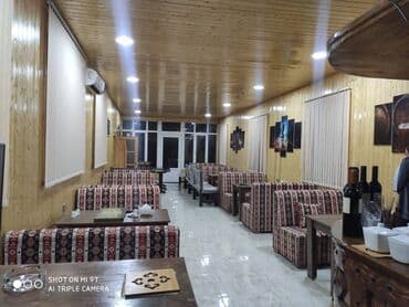 kirayə restoranlar: Bakixanov rayonu,yol kənarı 2 mərtəbəli binanın 2-ci mərtəbəsi 2 — 4