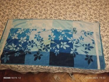 qadın ev geyimləri: Pakrival 10 manat ədiyal 20 manata sintifon yorğan böyük ölçüdə 10 — 6