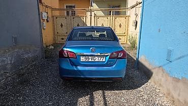 ravon 2: Changan Alsvin V5: 1.5 l | 2013 il 204885 km Sedan — 7