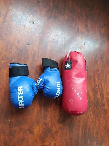 forma: Boks kisəsi və boks əlcəyi – (Hündürlüyü 40sm) - Material: parlaq — 3