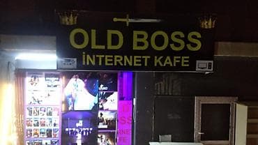 xırdalanda: Xırdalan memmed emin resulzade küçesi 11 ve 8 nömreli mektebin — 3