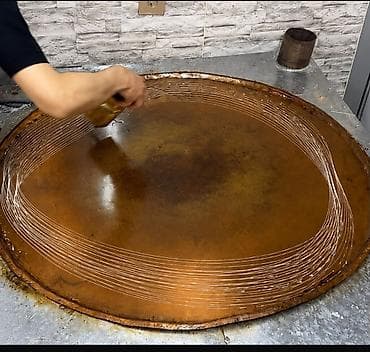 Kadayif sobasi ve kadayif bishirmek uchun butun avadanliq hamisi