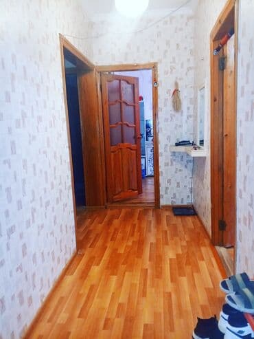 Аренда квартир: Satılır. şəxsi öz evimdir. Maklere ehtiyac yoxdur elaqe saxlamasin. 5 — 3