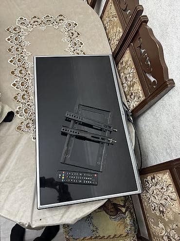 ps 4 pult: İşlənmiş Televizor LG LED ekran 32" HD (1366x768), Ünvandan götürmə — 5