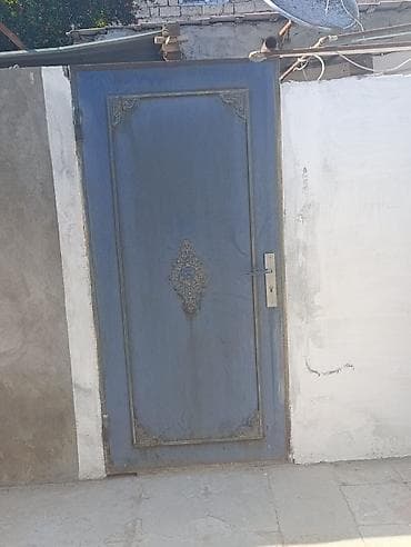 ev axtaranlar: Əmircan qəsəbəsində 2 otaqlı həyətyanı ev kirayə verilir. Ailəli — 4