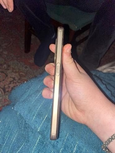 honor telefonları: Honor 7X, rəng - Qızılı, Barmaq izi — 4