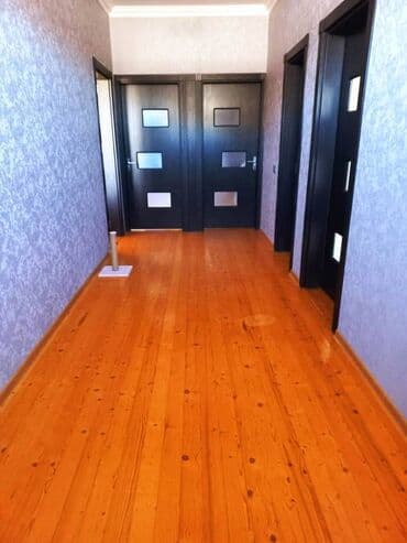 heyet evinde bulaq: 3 otaqlı, 81 kv. m, Yeni təmirli — 28