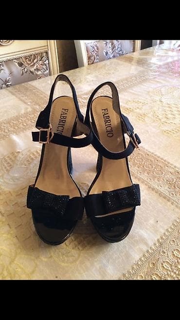 Qadın ayaqqabıları – FABRICIO markası 1 tezedir 2 cütü 39 razmerdi