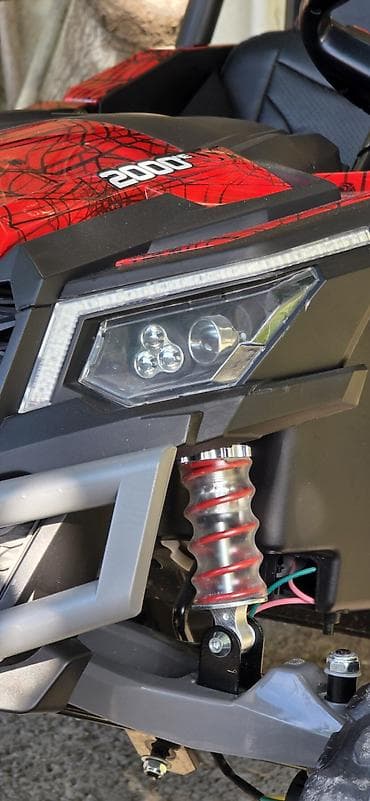 детские вещи на 9 лет: Uşaq elektro UTV buggy - Model üzərində “mx-UTV” və “2000” işarələri — 1