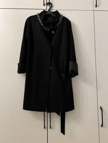 hicabli geyimler: Palto, M, rəng - Qara — 2