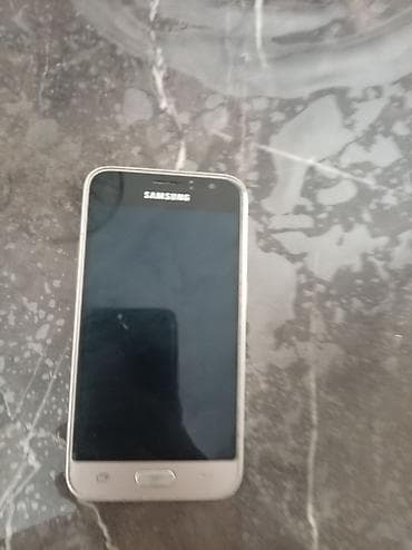 telfon j2: Samsung Galaxy J2 (qızılı rəng) - Ekran: 4.7" Super AMOLED - — 2