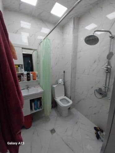 tecılı satilir: 3 otaqlı, Yeni tikili, m. 20 Yanvar, 57 kv. m — 4