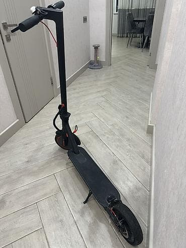 Elektrik nəqliyyatı: Elektrikli skuter – qatlanan, displeyli - Rəng: qara, qırmızı — 2