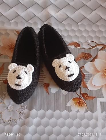 uşaq kurtka: Toxunma uşaq corabı Satılır istəyən Whatsappa yaza bilər — 4