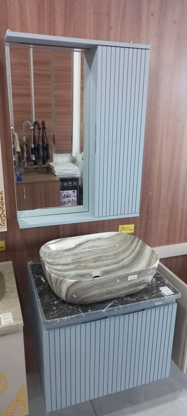 hamam qapları: Hamam üçün müasir mebel dəsti - Üst hissə: Güzgülü modul və sağ — 1