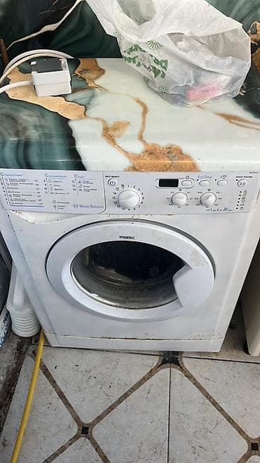 Elektronika: Indesit önyükləməli paltaryuyan maşın - Brend/model: Indesit (ön — 1