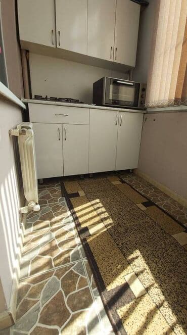 20 yanvarda 2 otaqli evler: 2 otaqlı, Yeni tikili, m. Həzi Aslanov, 60 kv. m — 10