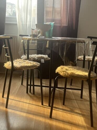 stol stul metbex ucun: Mətbəx üçün, Açılmayan, Yumru masa, 4 stul — 1