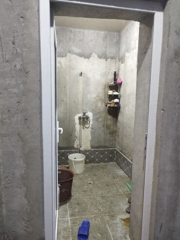 xacmazda evler: Satılır: həyət evi - Tikinti: daşdan, bir mərtəbə. Geniş eyvanlı — 3