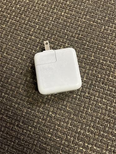 mini wi fi: Apple 30W USB‑C Power Adapter - Güc: 30W - Port: USB‑C - Sürətli şarj — 3