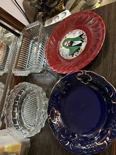 Digər qab-qacaq və mətbəx ləvazimatları: Qab-qacaq dəsti – dekorativ və istifadə üçün Rənglər: şəffaf şüşə — 2