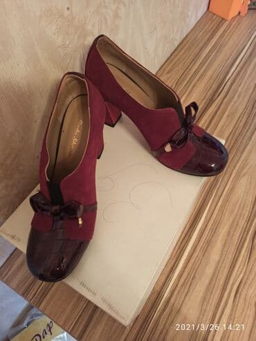 dəri qadın botilyonu: AYAQQABI 1 defe geyilib Toya Yenidir 220m.alınıb babalı brend firmadır — 6