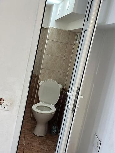 studiya: 55m2 saheli isigi suyu ayrica olan yaxsi temirli obyekt kiraye — 5