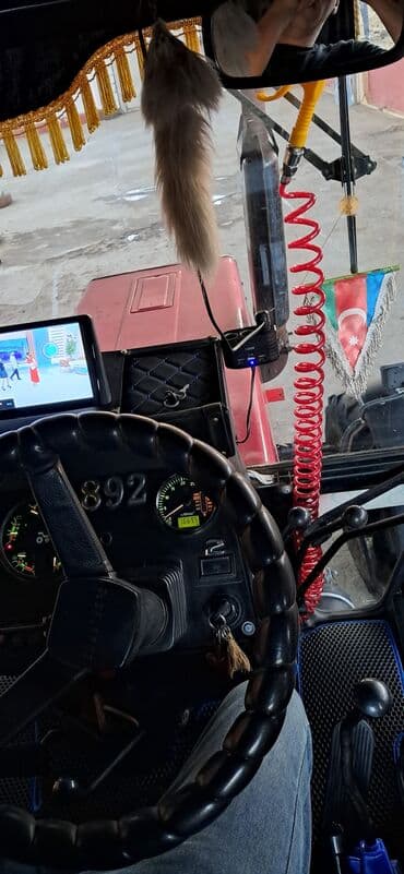 инвертор с 12 на 220 вольт: Traktor motor 8.9 l, İşlənmiş — 4