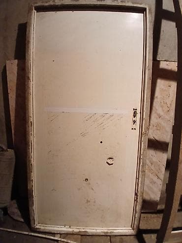 ucuz laminatlar: Ağ rəngli giriş/qapı dəsti (qutu ilə) - Material: taxta əsaslı panel — 1